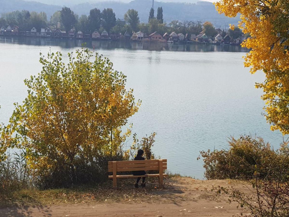 Apartament House At Lake Ostrzyhom Zewnętrze zdjęcie