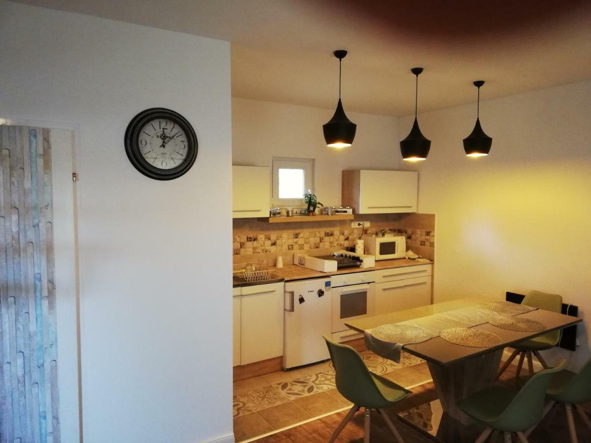 Apartament House At Lake Ostrzyhom Zewnętrze zdjęcie